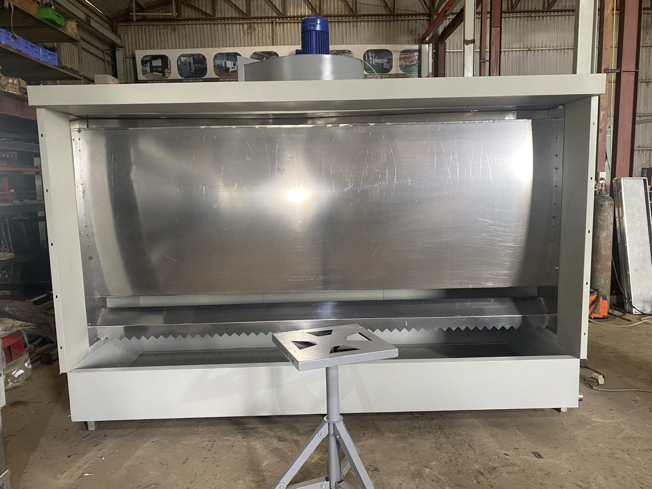 thiet-bi-xu-ly-bui-son-nuoc-1