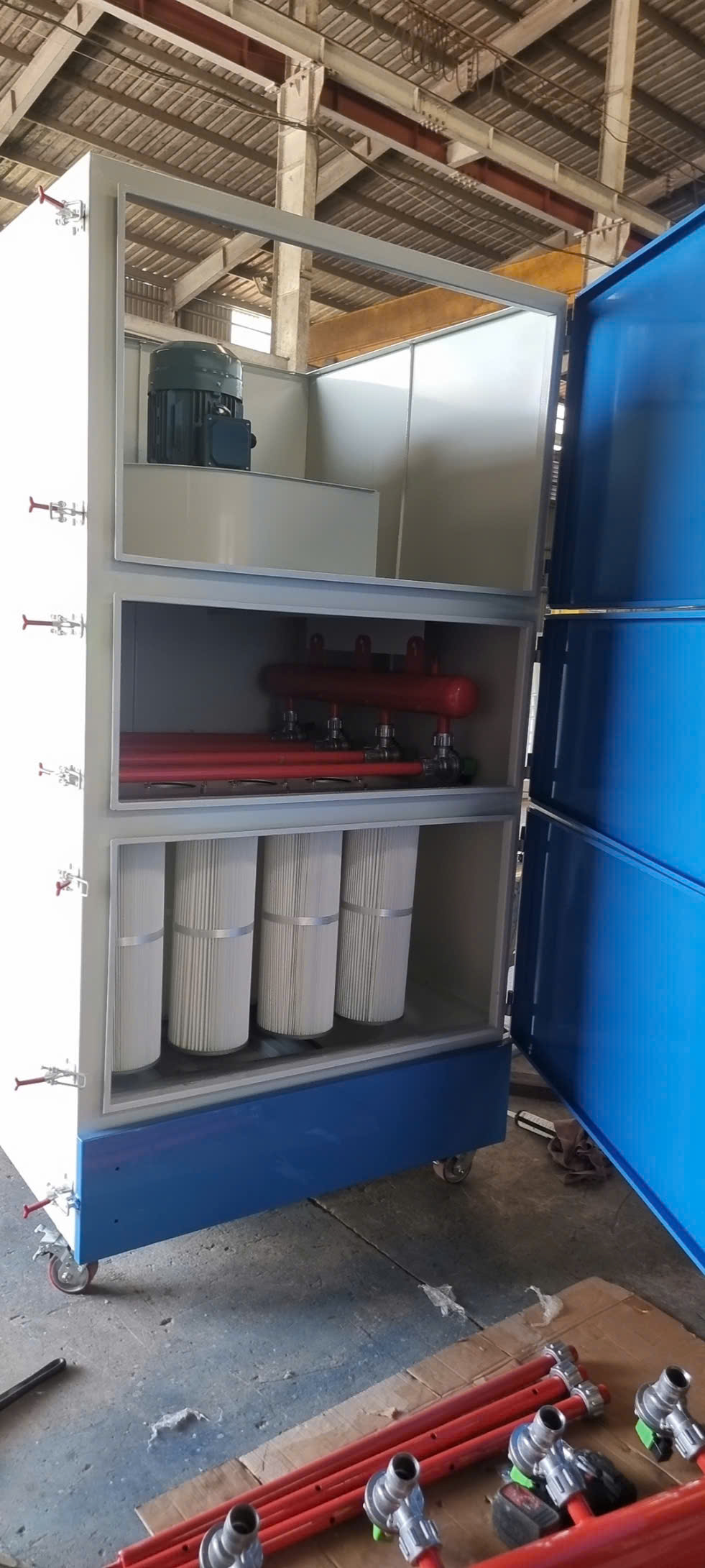 tủ hút bụi di động công nghiệp Cadtridge 1