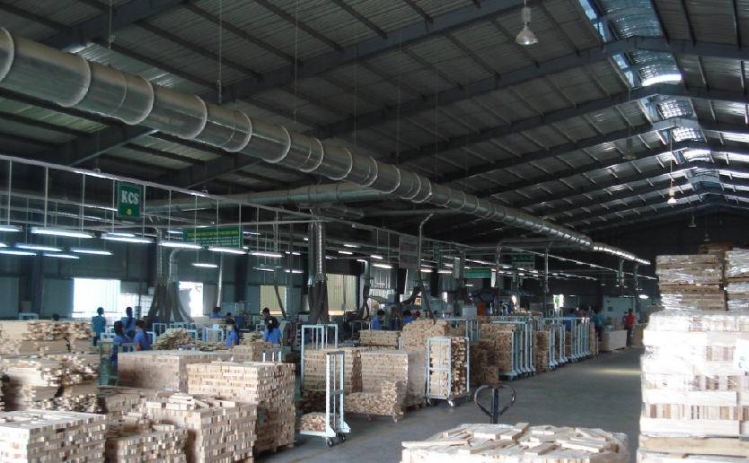 thi-cong-he-thong-hut-bui-xuong-go-uy-tin-tai-dong-nai-1