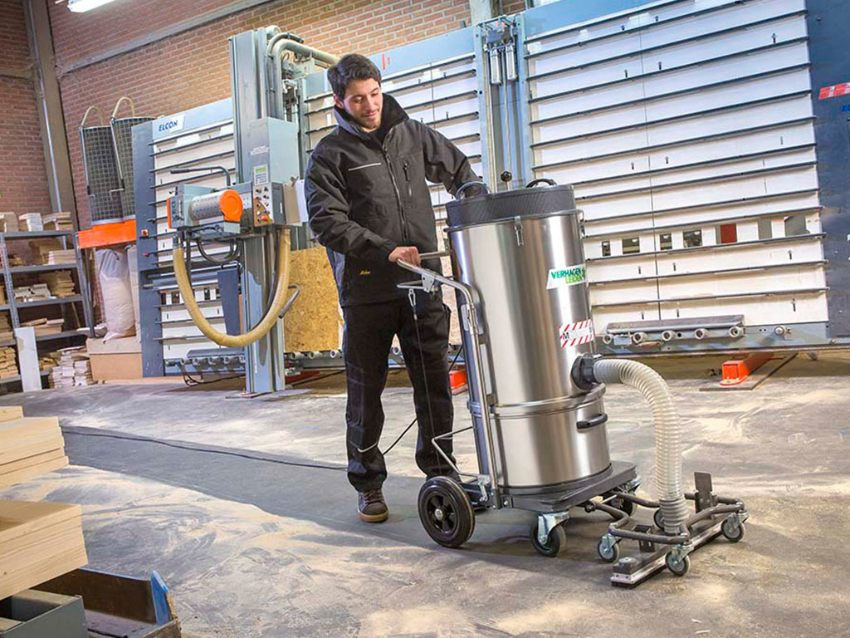 may-hut-bui-cong-nghiep-dang-kho-nao-tot-2