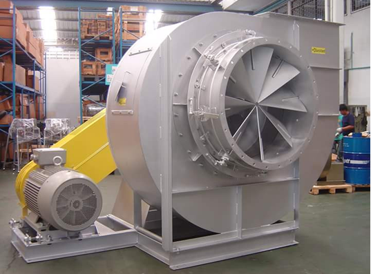 bao-gia-quat-hut-bui-cong-nghiep