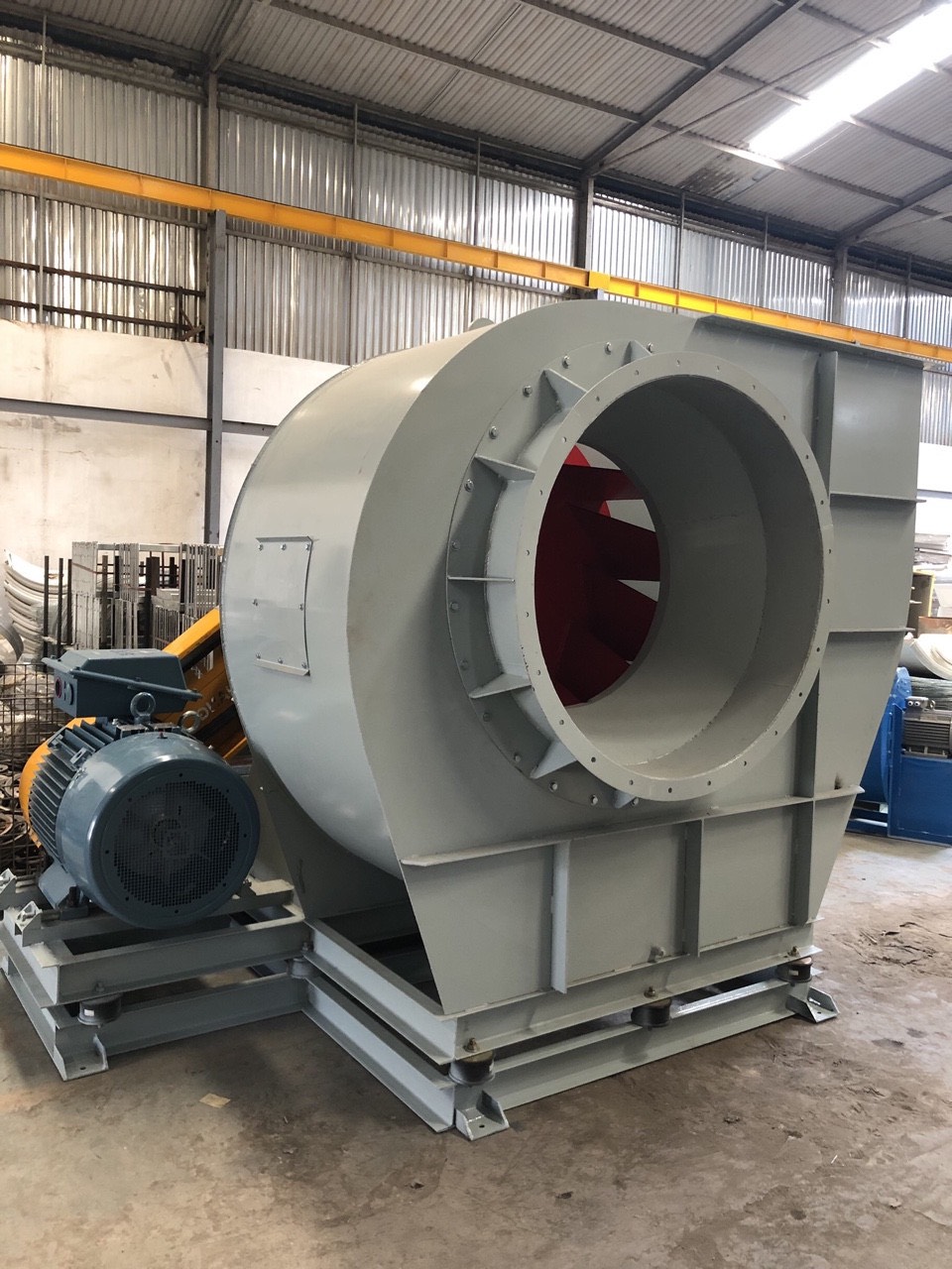 quat-hut-bui-cong-nghiep